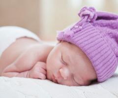 Ce trebuie să știți despre somnul nou-născuților